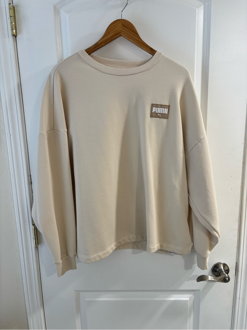 Puma Women’s Beige Crewneck Sweatshirt with Logo Patch